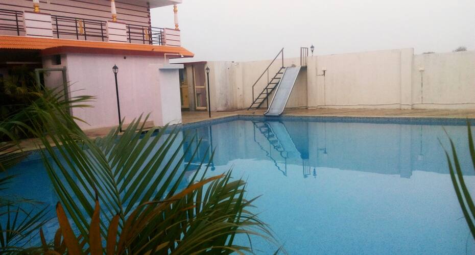 Maharaja Palace Resorts, Coorg 5